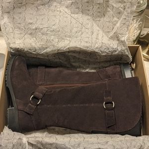 Clark's Brown Suede Boots